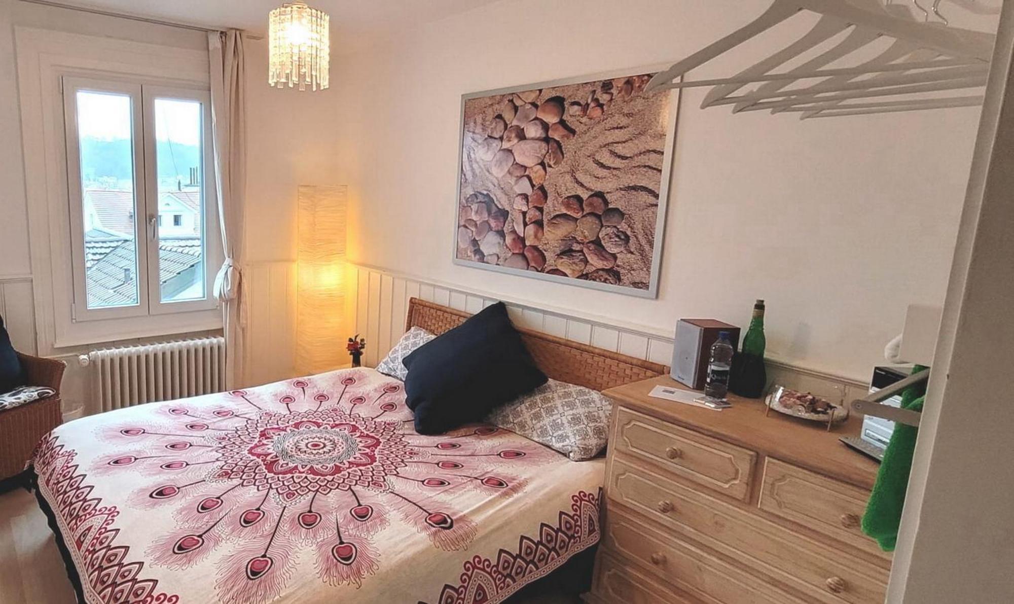 Quarto em Acomodações Particulares 1 Zentral Ruhig Mit Flair Im Gertrud Schloessli 3z1 *